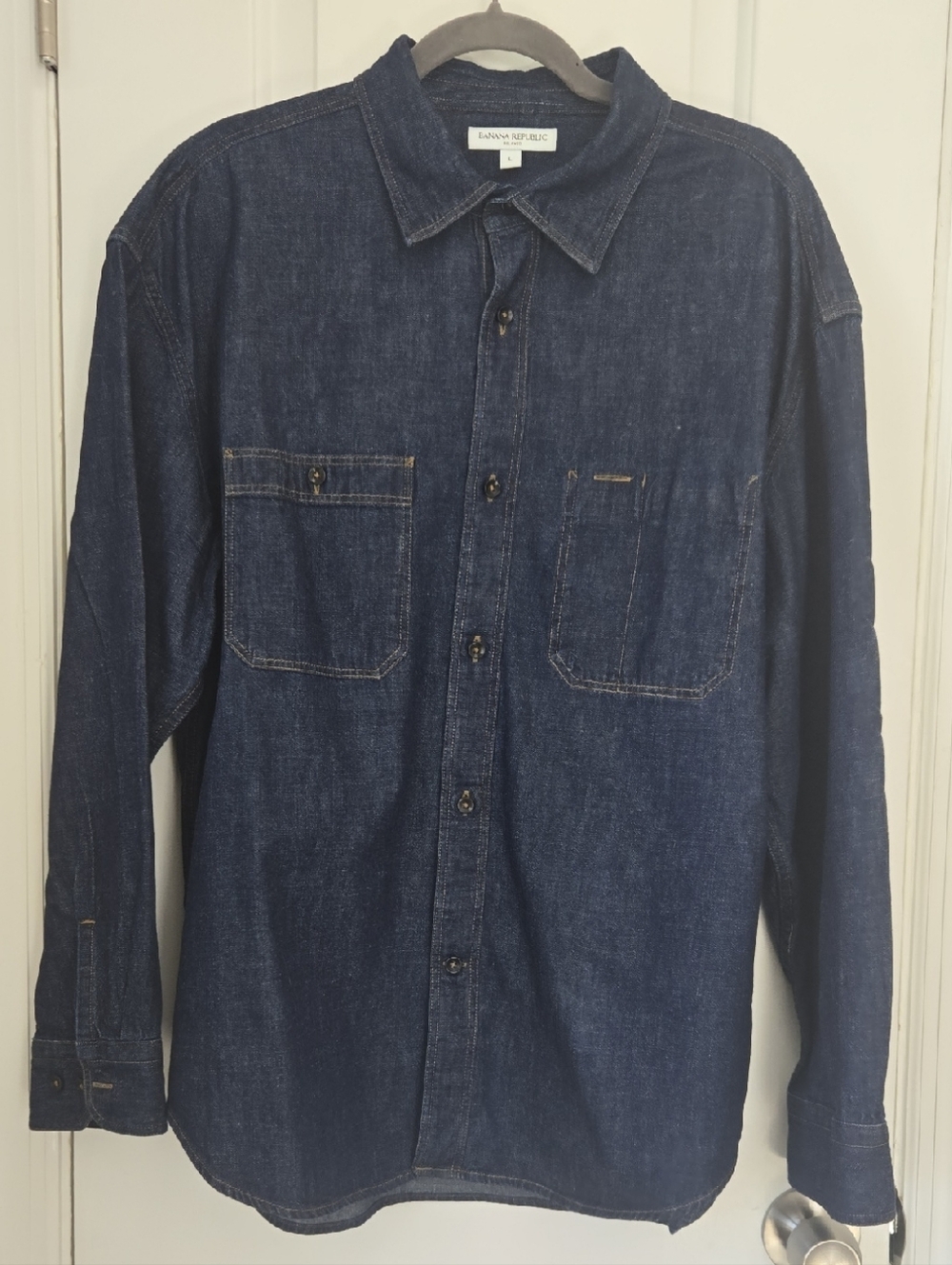 Banana Republic Men's Large Dark Indigo Denim Button Down Shirt